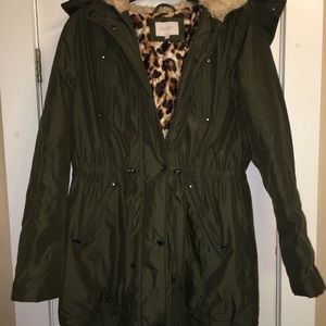 Women’s olive green jacket